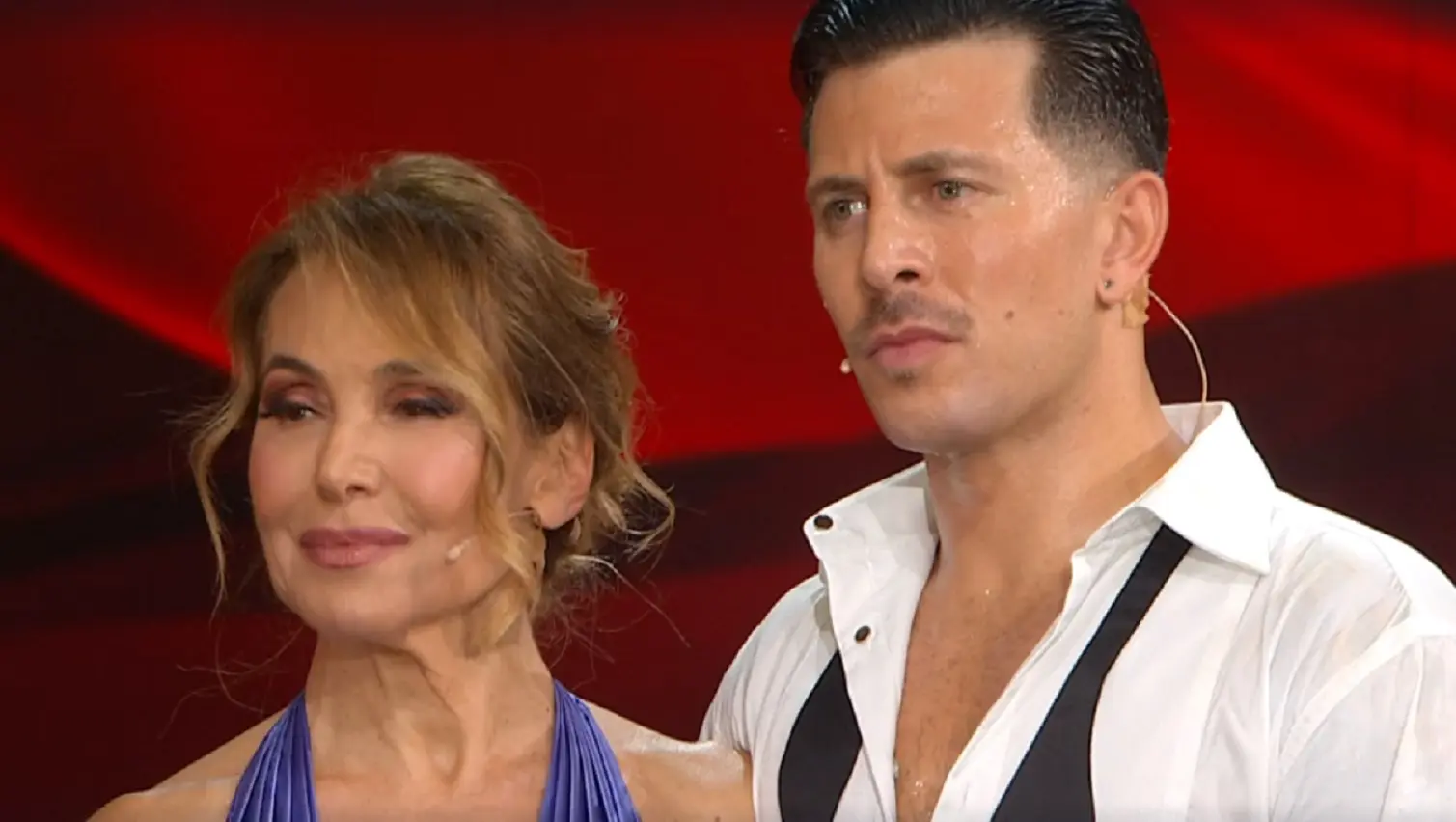 Barbara d’Urso a Ballando: scintille con Selvaggia Lucarelli sulle faccette, Striscia intercetta un ‘vaffa’?