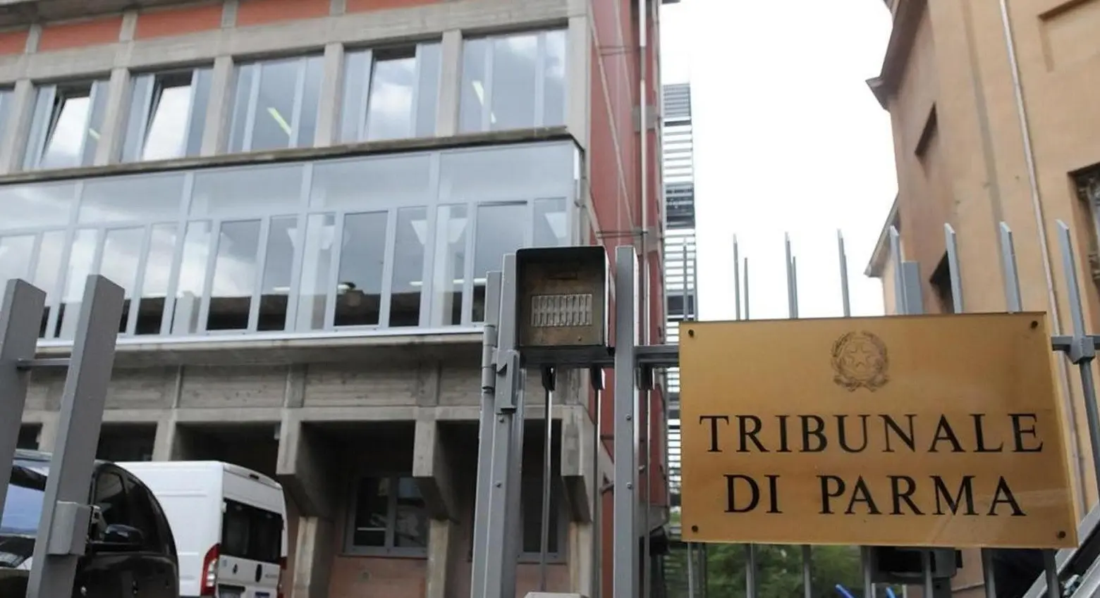 Ginecologo condannato dai giudici del tribunale di Parma