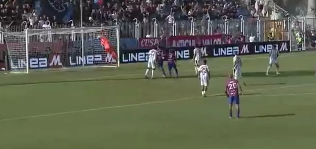 Il portiere granata salva ancora il risultato