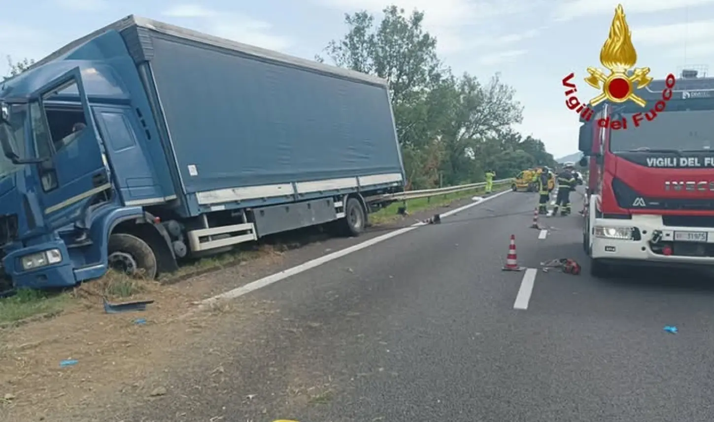 Il tir ha travolto il camper in panne