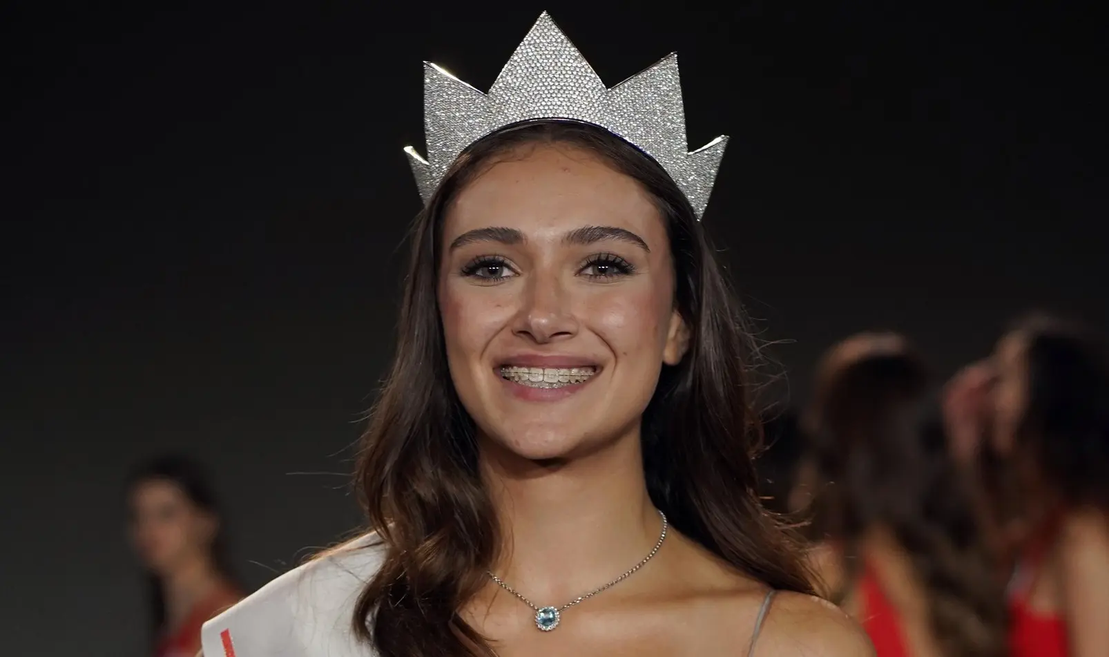 Katia Buchicchio è la regina delle prime volte a Miss Italia: ‘Una Miss con l’apparecchio ai denti’