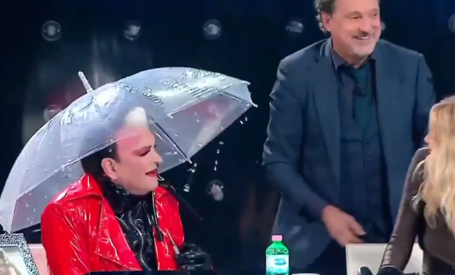 Tale e quale show Malgioglio e le provocazioni di Pieraccioni: ‘Vado a Tu sì que vales’, Conti: ‘Ha chiamato Maria’