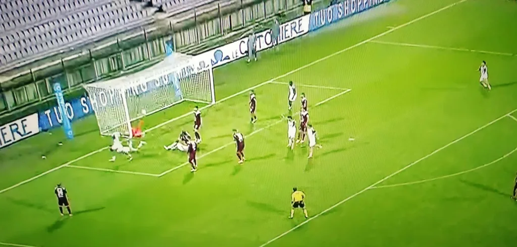 La Casertana accorcia le distanze