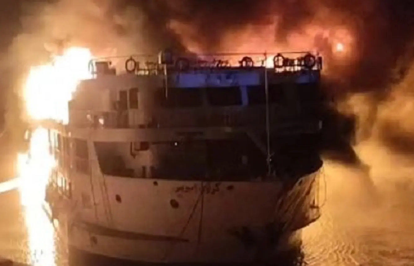 Panico sul Nilo, la crociera Empress in fiamme: notte di terrore per 80 italiani: come stanno