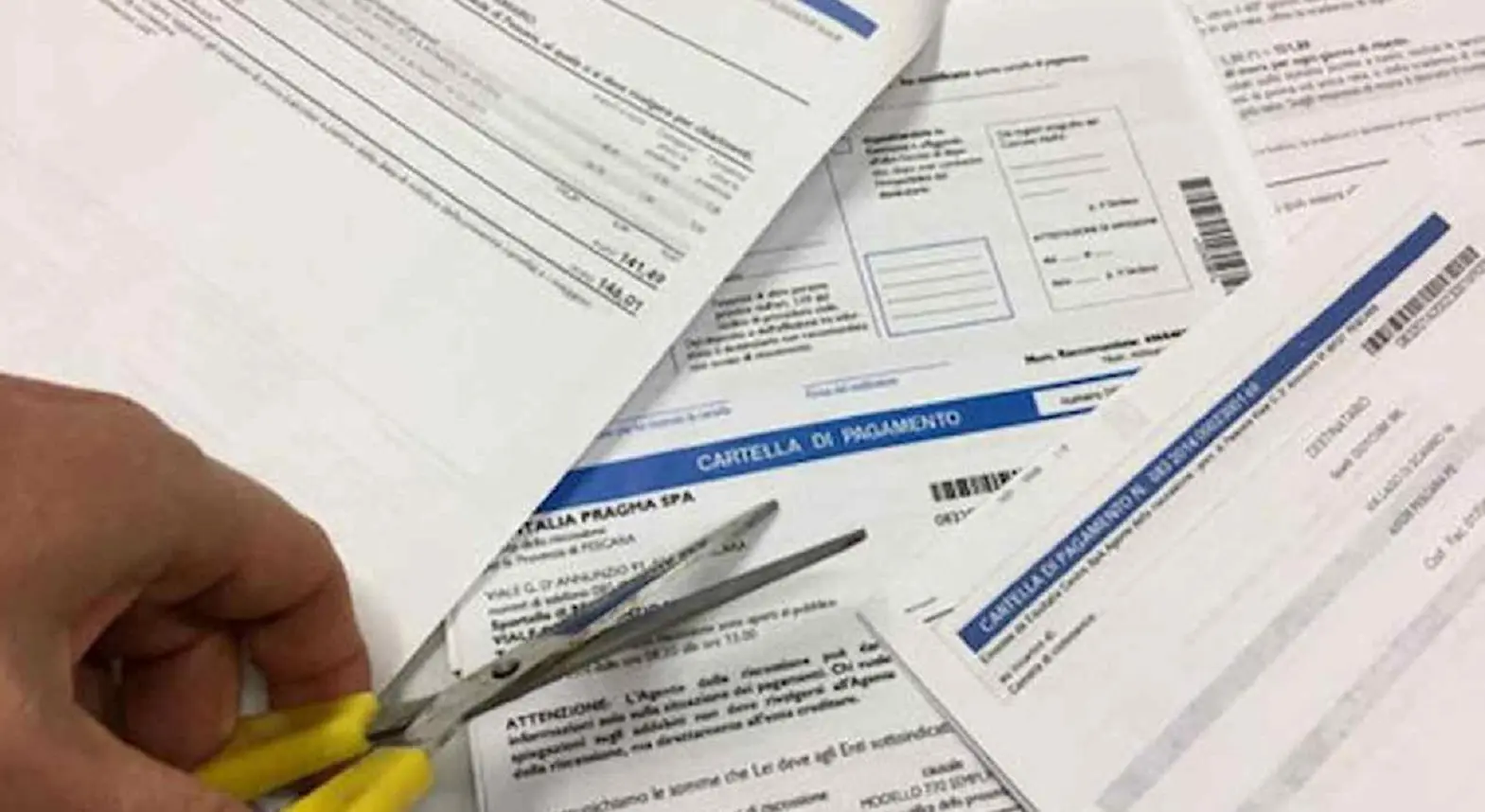 Rottamazione, arrivano le novità: rate minime da 100 euro e soglia più ampia per la prima casa Rottamazione, arrivano le novità: rate minime da 100 euro e soglia più ampia per la prima casa