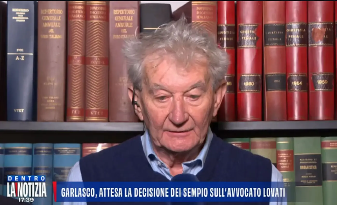 Caso Garlasco, Lovati: ‘Offendere i miei clienti è una strategia’, l’avvocato diventa testimonial Caso Garlasco, Lovati: ‘Offendere i miei clienti è una strategia’, l’avvocato diventa testimonial