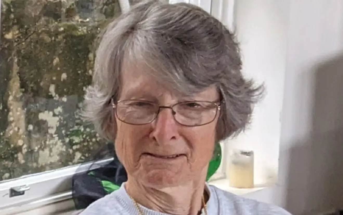 Trovata morta dopo essere stata abbandonata sull’isola deserta dalla nave da crociera: choc in Australia Trovata morta dopo essere stata abbandonata sull’isola deserta dalla nave da crociera: choc in Australia