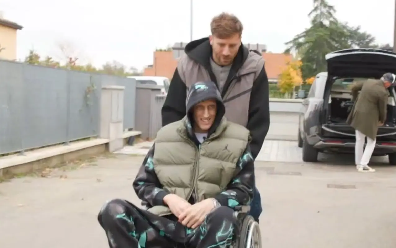 Dieci giorni nell’oscurità: il risveglio miracoloso di Achille Polonara, il racconto a Le Iene Dieci giorni nell’oscurità: il risveglio miracoloso di Achille Polonara, il racconto a Le Iene