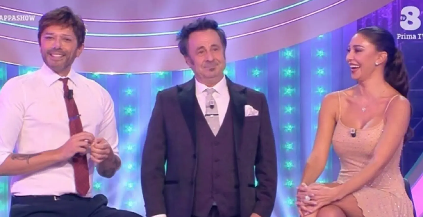 Belén Rodriguez al Gialappa’s Show: frecciatine al vetriolo a Stefano De Martino nel duetto con l’imitatore