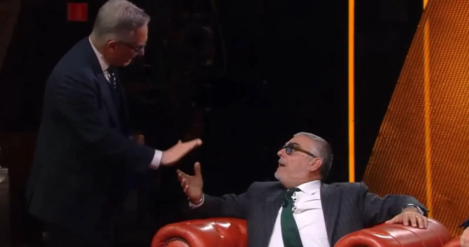 Lo scontro tra il generale Garofano e l'avvocato Gallo a Quarto Grado