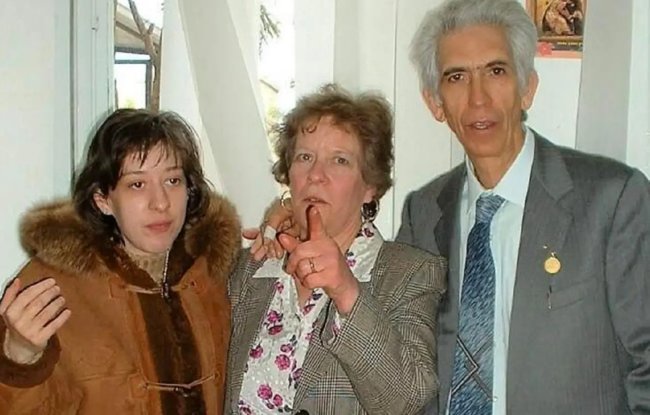 Dramma a Corleone, madre strangola e uccide figlia disabile: ‘Devastante la perdita del marito’