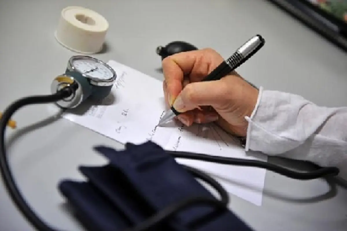 Ricette valide 12 mesi e certificati di malattia a distanza: la svolta che piace soprattutto ai pazienti Ricette valide 12 mesi e certificati di malattia a distanza: la svolta che piace soprattutto ai pazienti