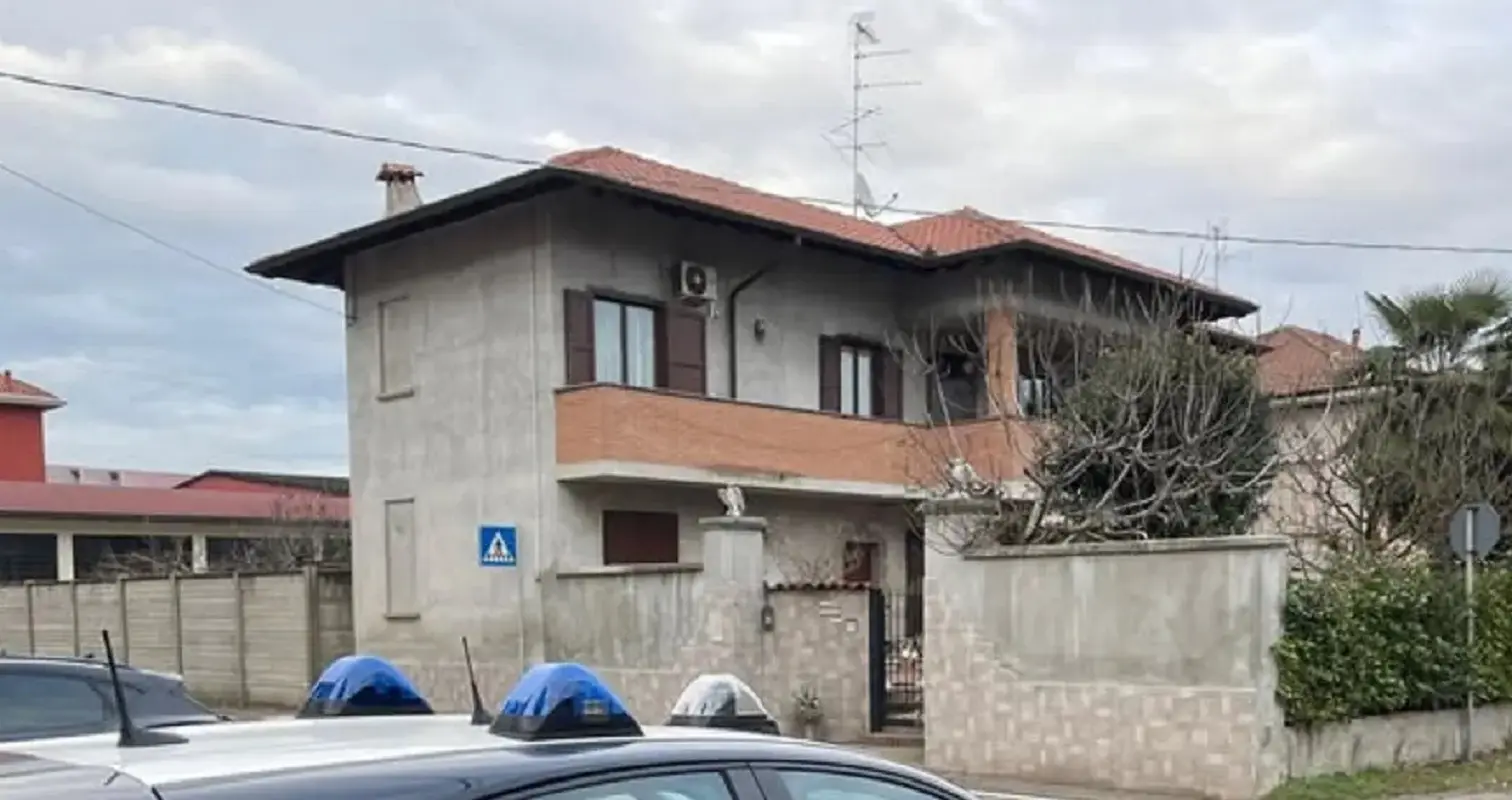 Lonate Pozzolo, ladro ucciso dal proprietario di una villa durante un furto: coltellata, fuga dei complici e caos all’ospedale