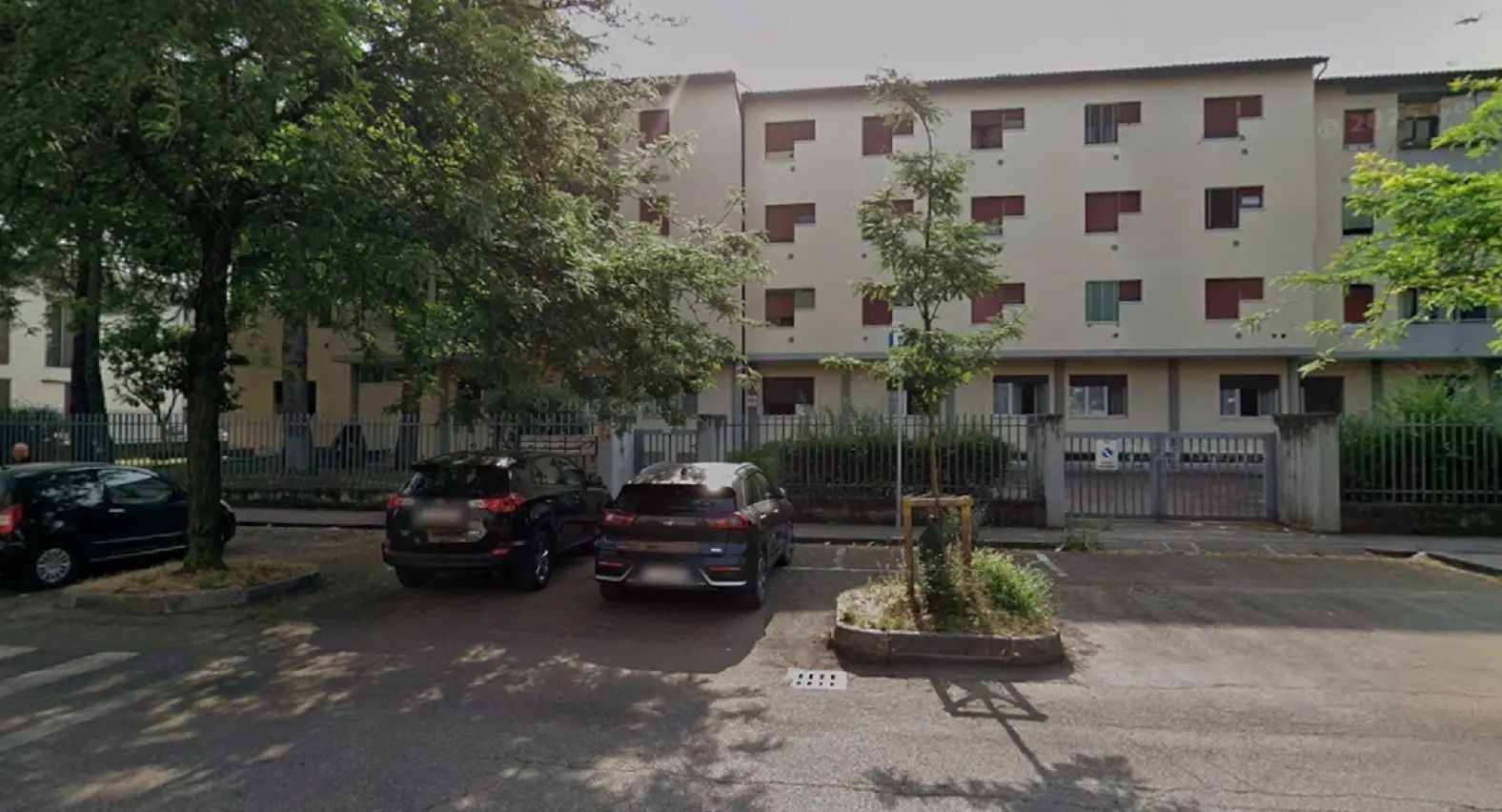 Donna incinta trovata morta in casa a Verona: disposta l’autopsia per chiarire le cause del decesso