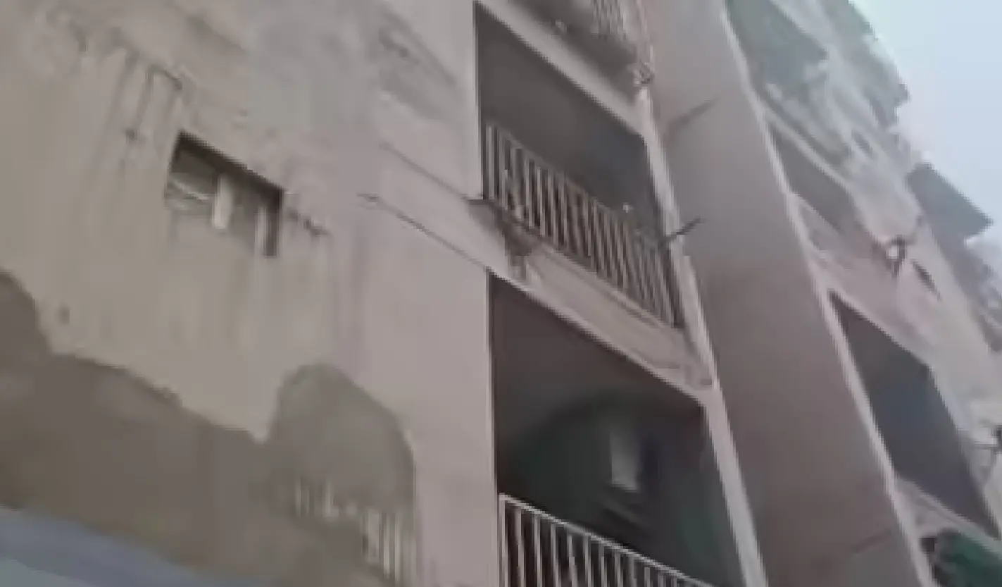 Tre sorelle indiane si lanciano dal nono piano e muoiono: l’ossessione per le sfide online coreane