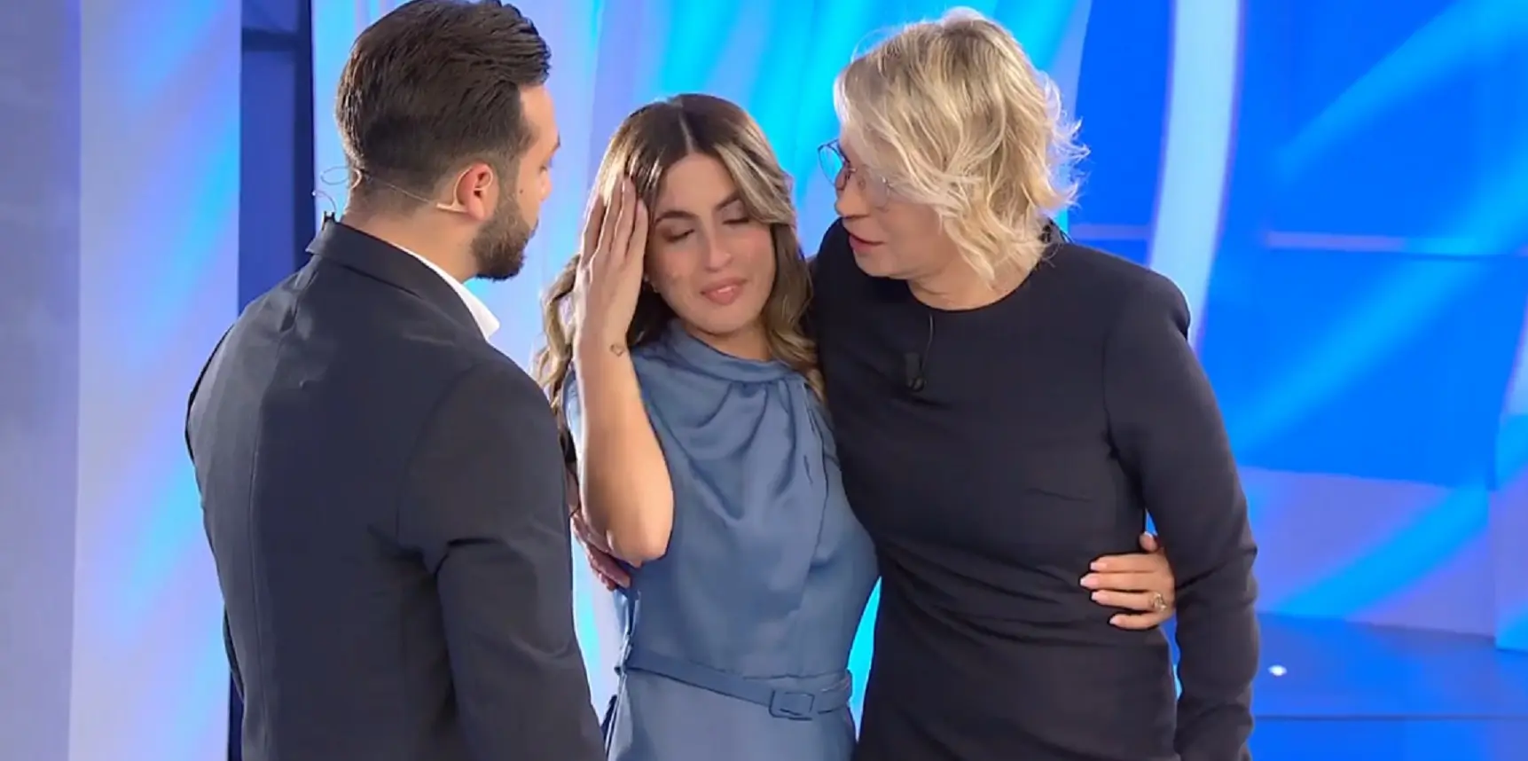 Tradimenti e perdono a C’è posta per te, Maria De Filippi avverte Antonino: «Se lo rifai, ti metto su Witty»