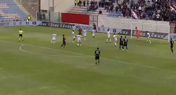 Crotone vicino al vantaggio