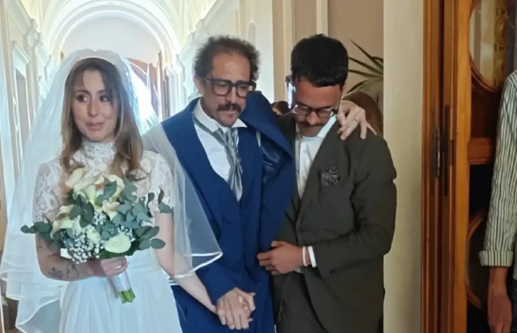 Igor Protti accompagna la figlia all'altare