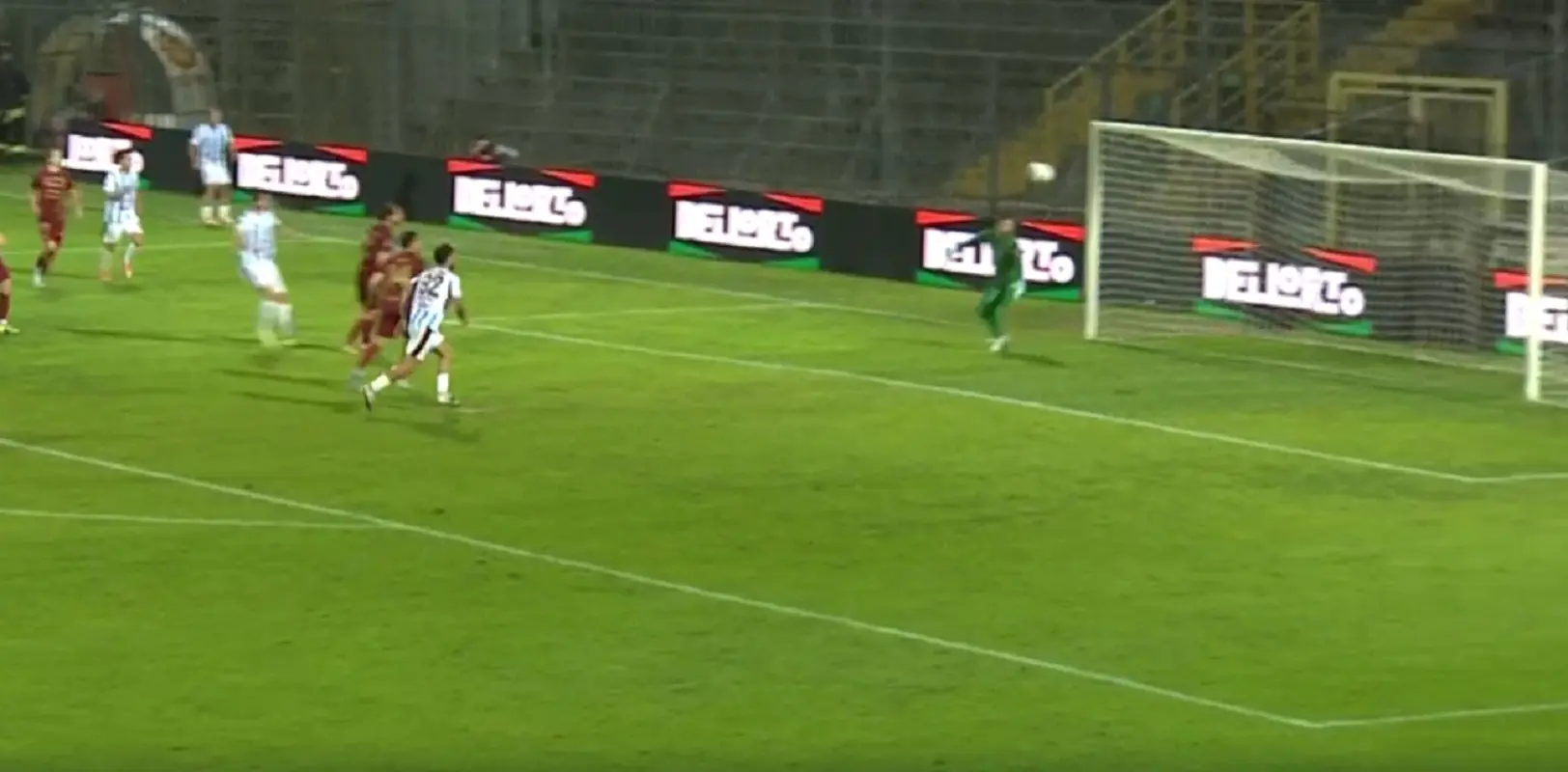 ravenna salernitana 0 2 le pagelle villa decisivo inglese torna e si prende la scena cosmi alza la voce da Notizieaudaci.it ravenna salernitana 0 2 le pagelle villa decisivo inglese torna e si prende la scena cosmi alza la voce