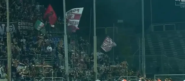 La squadra si congeda dai tifosi granata al Rigamonti a fine partita