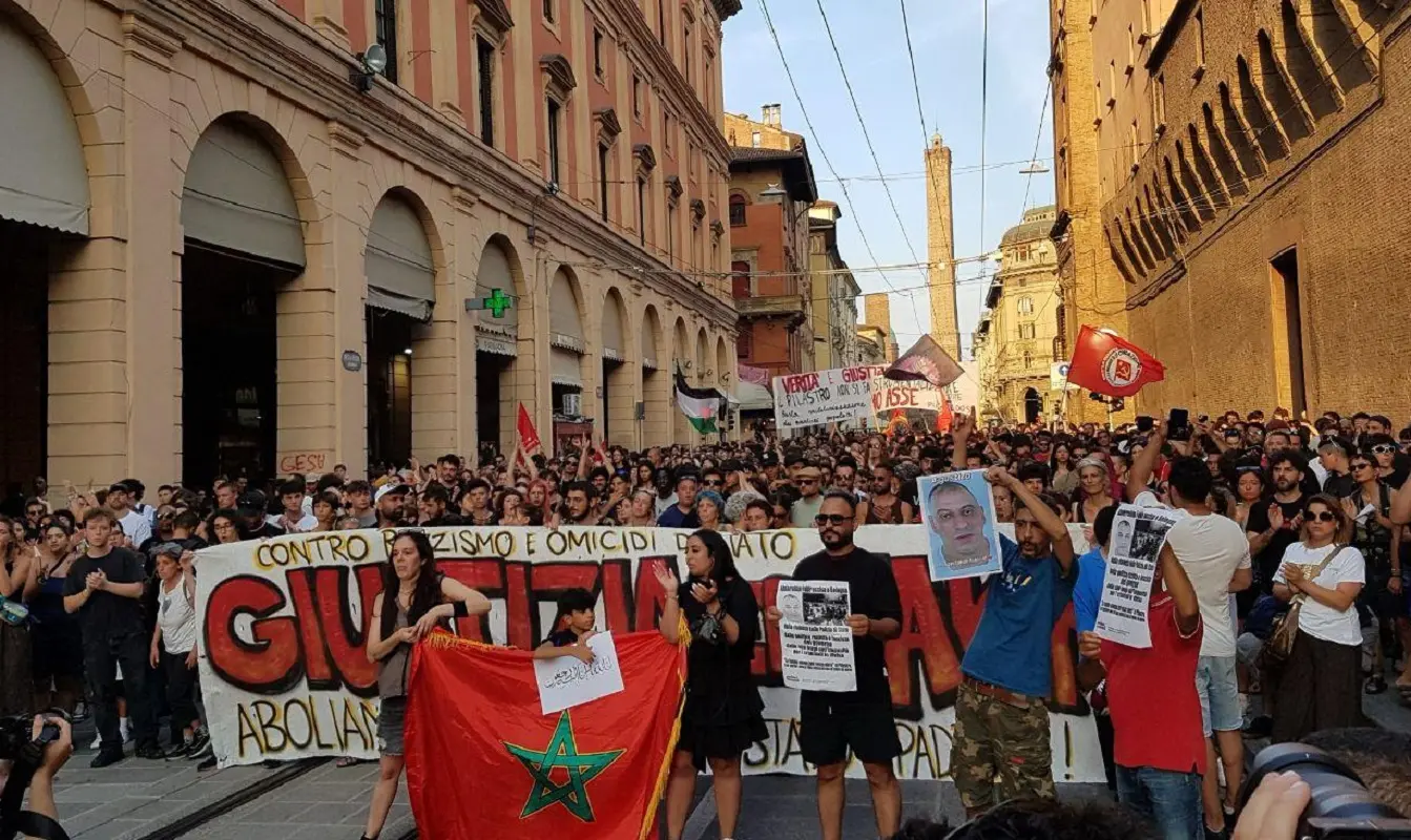 A Bologna la protesta per la morte di Fakir