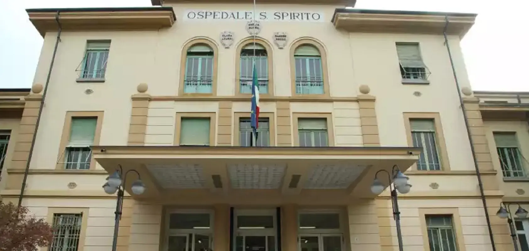 La bimba è stata trasportata all'ospedale Santo Spirito
