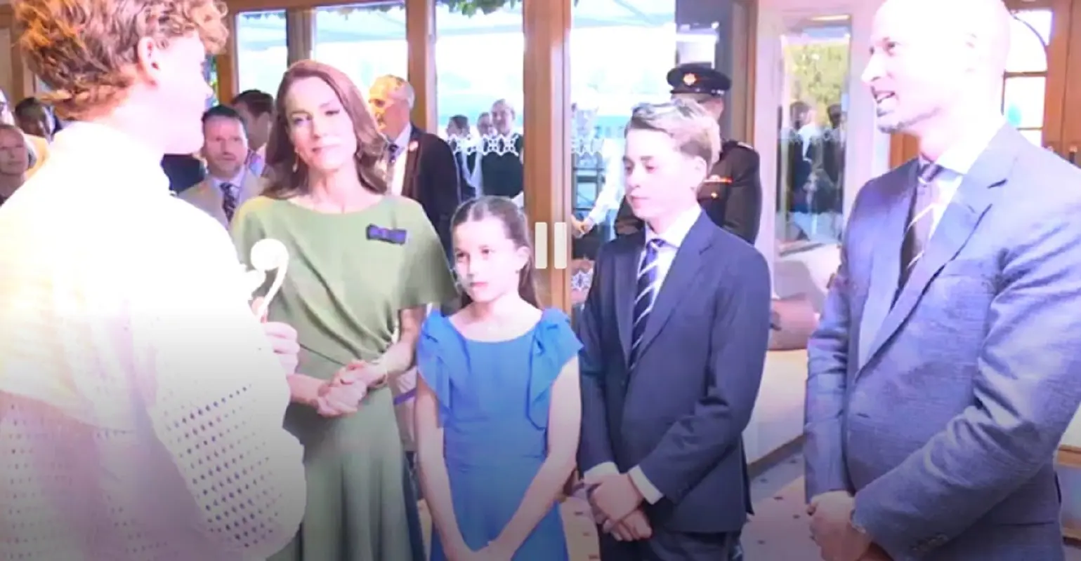 Sinner con la Royal Family dopo il trionfo