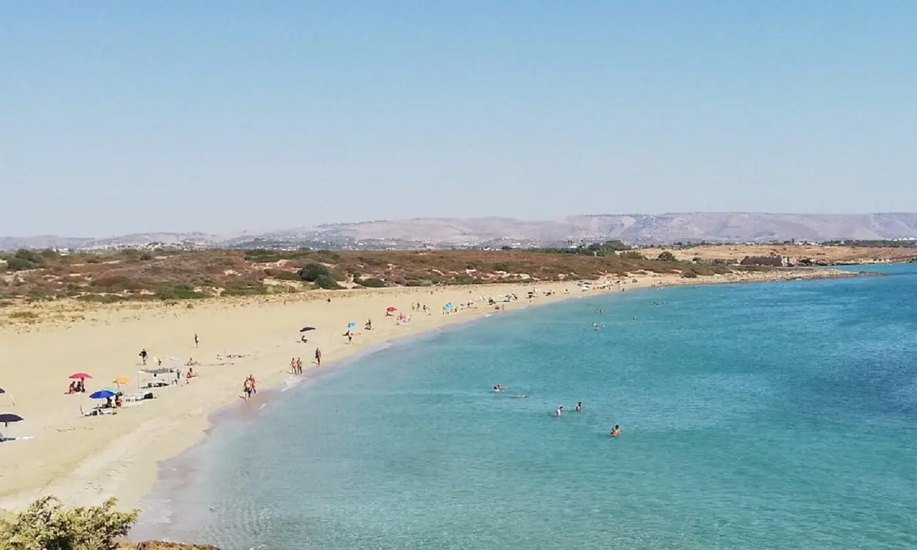Le spiagge siciliane tra le mete dei naturisti