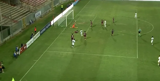 Touré sfiora il gol