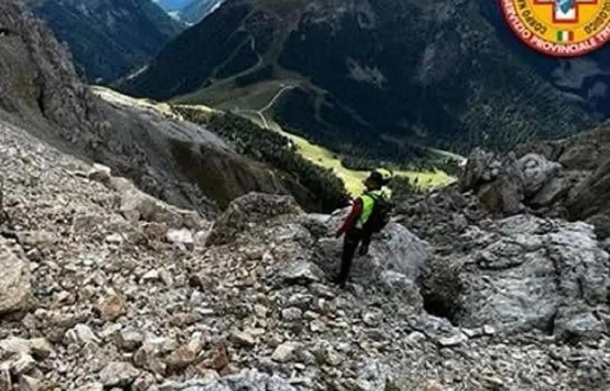 Tragica escursione, muore 14 enne