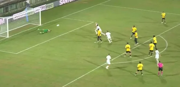 Llano trova la risposta del portiere del Giugliano Bolletta