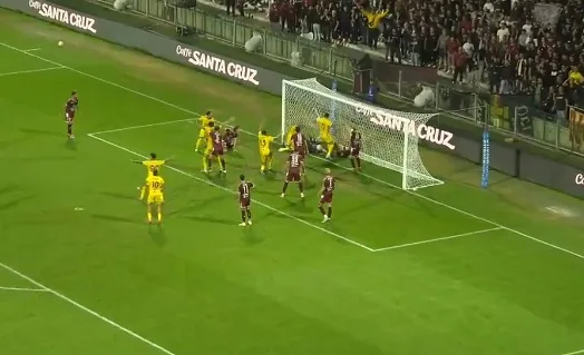 Il gol del pareggio della Scafatese